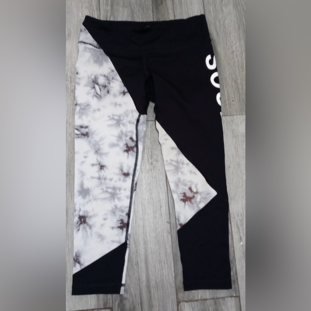 Soul by Soulcycle Heathered Black Grey Color Block Capri Legging Tights Size M